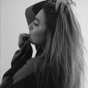 Meet your Posher, Olivia